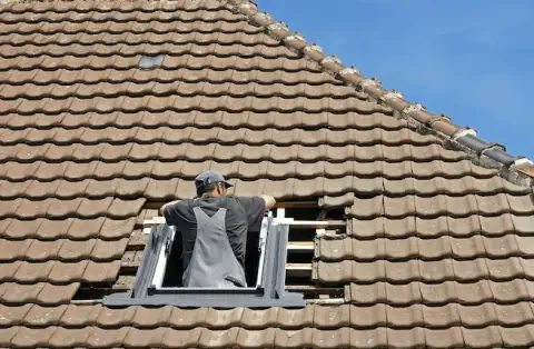 Pose de velux - Vorges-les-Pins